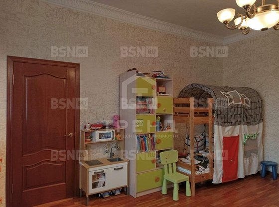 Продажа трехкомнатной квартиры - Кузнецовская улица, д.32 