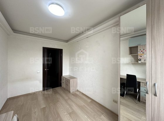 Продажа трехкомнатной квартиры - Художников проспект, д.18, корп.1 