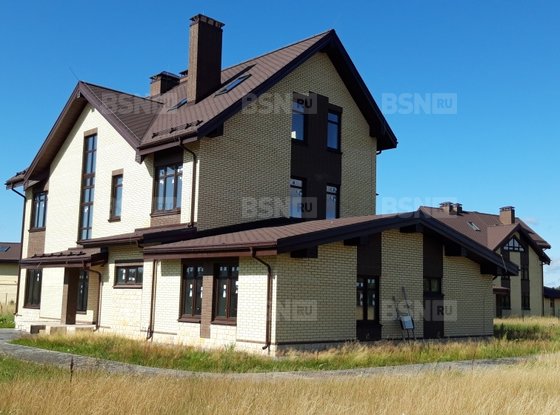 Продажа дома - поселок Ленинское, Мира улица, д.10