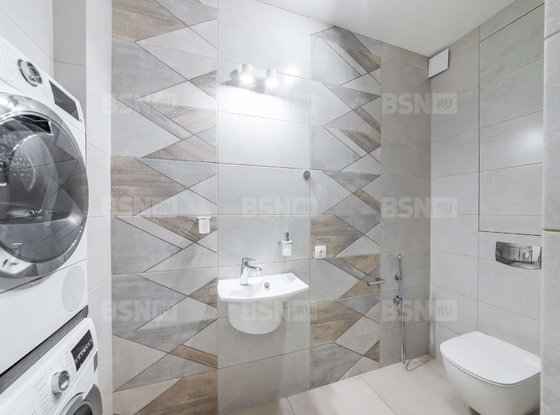 Продажа трехкомнатной квартиры - Рябиновая улица, д.17, корп.3 