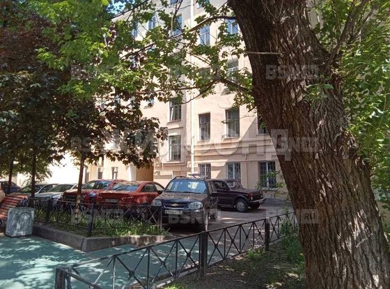 Продажа комнаты в пятикомнатной квартире - Пасторова улица, д.7 