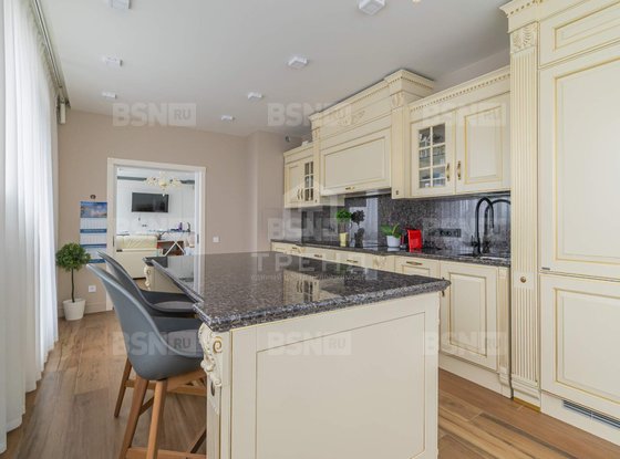 Продажа трехкомнатной квартиры - Московский проспект, д.183, корп.185 