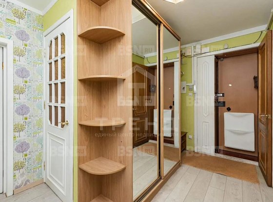 Продажа трехкомнатной квартиры - поселок Песочный, Ленинградская улица, д.44 