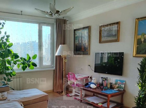 Продажа трехкомнатной квартиры - Серебристый бульвар, д.15 