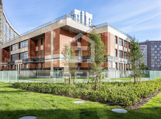 Продажа трехкомнатной квартиры - Коломяжский проспект, д.13, корп.2 стр 1 