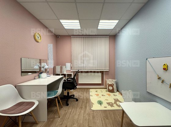 Продажа трехкомнатной квартиры - Ушинского улица, д.3, корп.2 