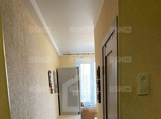 Продажа трехкомнатной квартиры - Маршала Новикова улица, д.3 