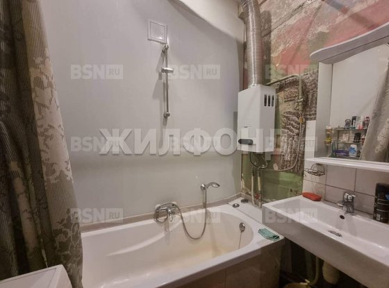 Продажа комнаты в трехкомнатной квартире - Курская улица, д.5 