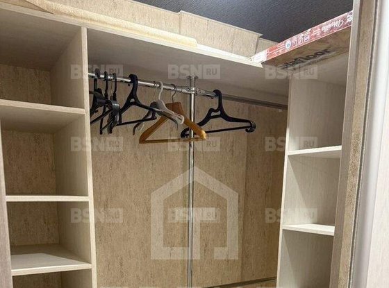 Продажа трехкомнатной квартиры - Гранитная улица, д.34 