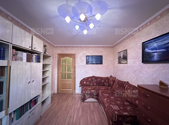 Продажа трехкомнатной квартиры - Мурино, Оборонная улица, д.20 