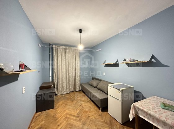 Продажа пятикомнатной квартиры - Омская улица, д.22 