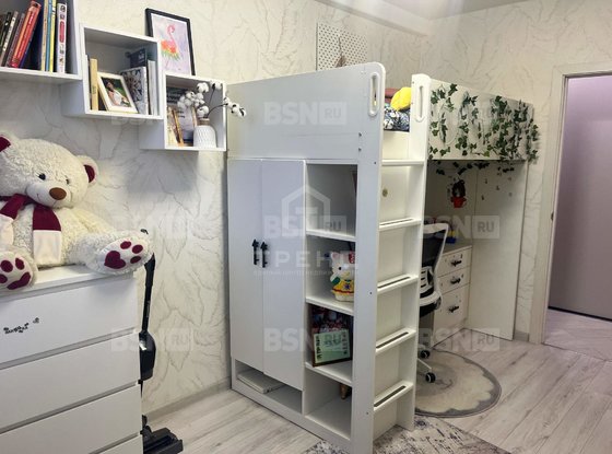 Продажа трехкомнатной квартиры - Здоровцева улица, д.27, корп.1 