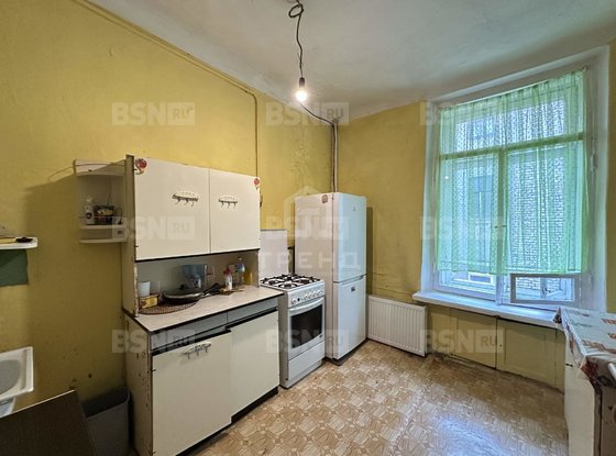 Продажа трехкомнатной квартиры - Большой В.О. проспект, д.64 