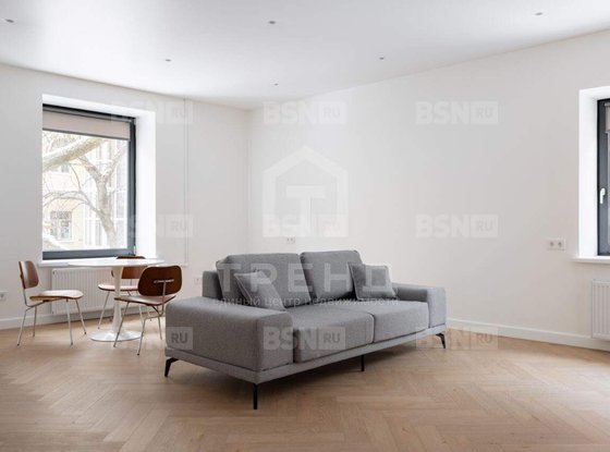 Продажа двухкомнатной квартиры - Малый В.О. проспект, д.19 