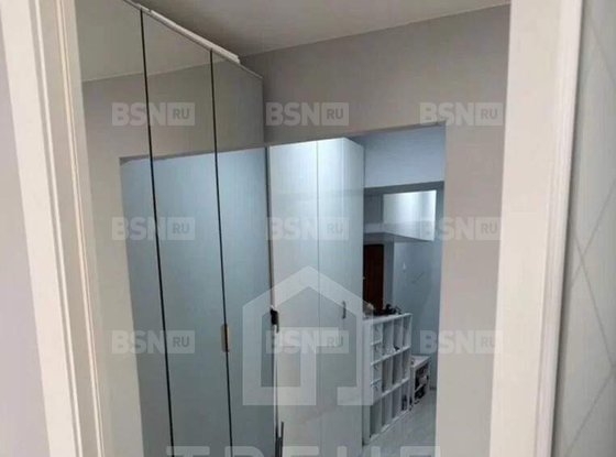 Продажа двухкомнатной квартиры - Маршала Захарова улица, д.36 