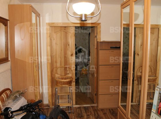 Продажа трехкомнатной квартиры - поселок Щеглово, Щеглово п, д.71 