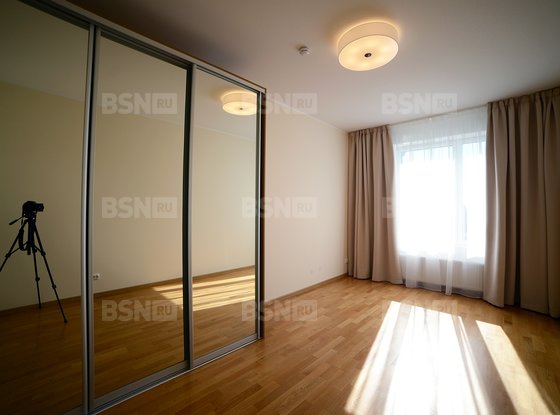 Аренда трехкомнатной квартиры - Реки Смоленки набережная, д.35, корп.1 литера А 