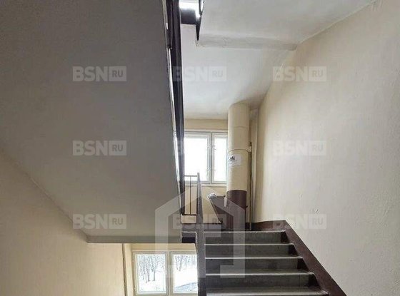 Продажа трехкомнатной квартиры - Пионерстроя улица, д.7, корп.2 