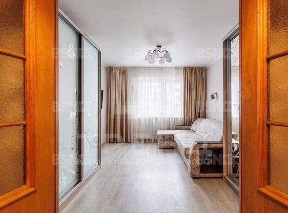Продажа двухкомнатной квартиры - Серебристый бульвар, д.21 