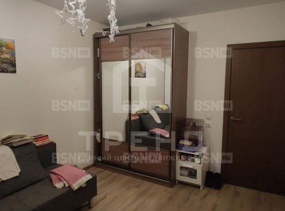 Продажа трехкомнатной квартиры - Муринская дорога, д.84 