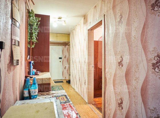 Продажа трехкомнатной квартиры - Петергоф, Суворовская улица, д.3, корп.9 