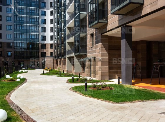 Продажа трехкомнатной квартиры - Лодейнопольская улица, д.7, стр1 