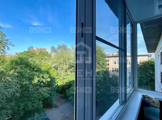 Продажа трехкомнатной квартиры - Крыленко улица, д.33, корп.1 