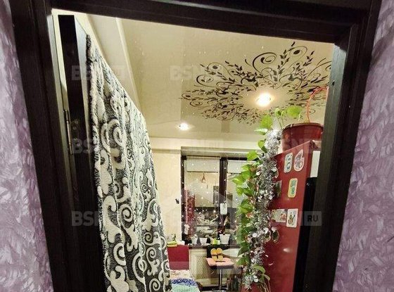 Продажа двухкомнатной квартиры - Крыленко улица, д.5 