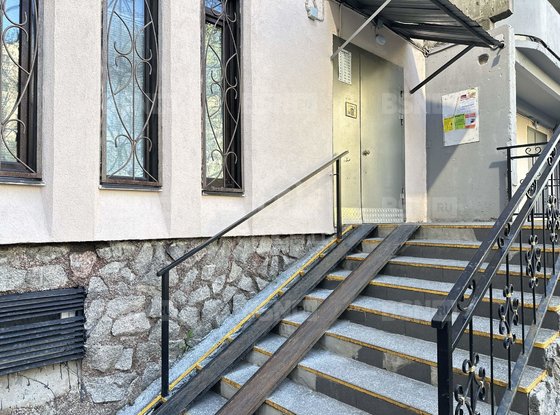 Продажа трехкомнатной квартиры - Бухарестская улица, д.124/56 