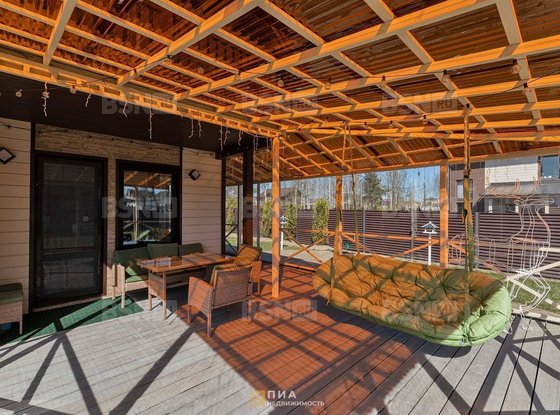 Продажа дома - Ленинградская область, Малиновая улица, д.7