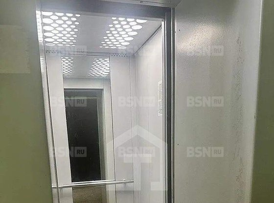 Продажа двухкомнатной квартиры - Чекистов улица, д.38 