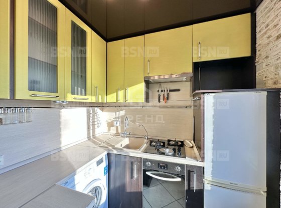 Продажа трехкомнатной квартиры - Новосибирская улица, д.18 