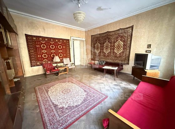 Продажа четырехкомнатной квартиры - Реки Мойки набережная, д.82 