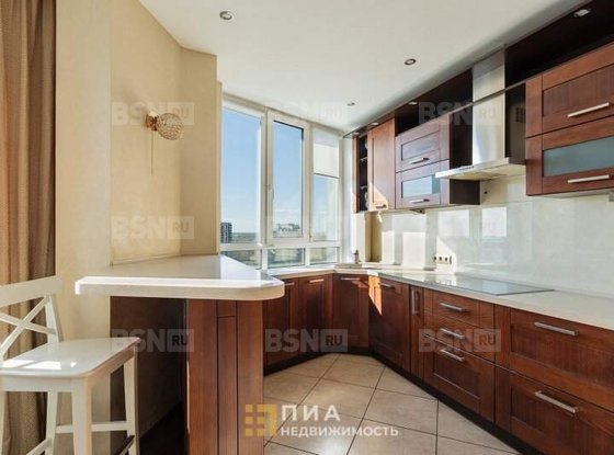Продажа трехкомнатной квартиры - Энгельса проспект, д.93 