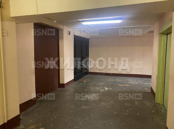 Продажа комнаты в шестикомнатной квартире - Есенина улица, д.36, корп.3 