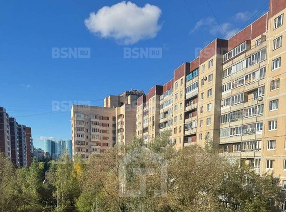 Продажа трехкомнатной квартиры - Рыбацкий проспект, д.31, корп.2 