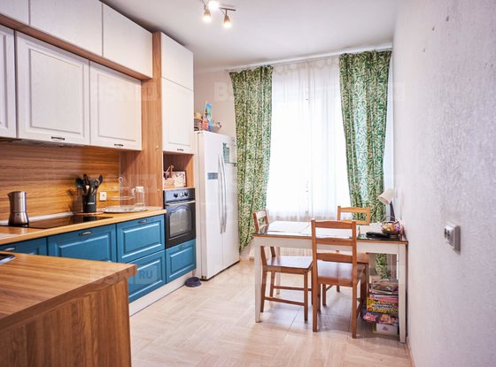 Продажа двухкомнатной квартиры - Бугры, Петровский бульвар, д.27 