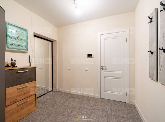 Продажа четырехкомнатной квартиры - поселок Парголово, Тихоокеанская улица, д.1, корп.1 стр 1 