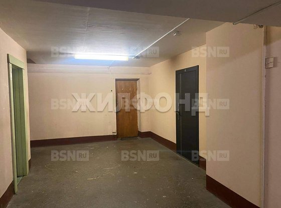 Продажа комнаты в шестикомнатной квартире - Есенина улица, д.36, корп.3 