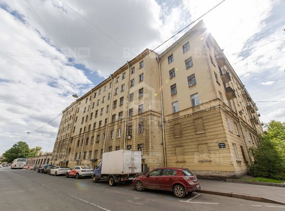 Продажа трехкомнатной квартиры - Курляндская улица, д.32 