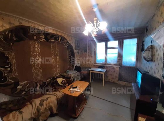 Продажа трехкомнатной квартиры - Тихвин, Учебный городок улица, д.7 