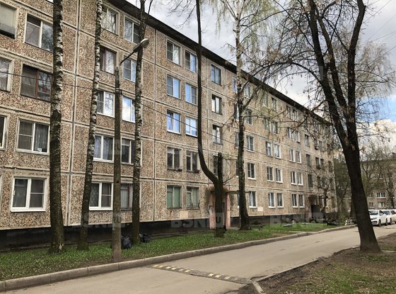Продажа трехкомнатной квартиры - Колпино, Павловская улица, д.52 