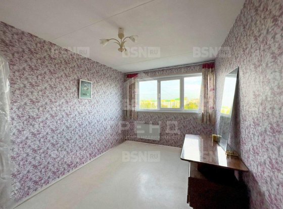 Продажа трехкомнатной квартиры - Генерала Симоняка улица, д.8, корп.2 