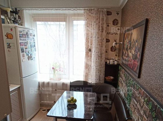 Продажа трехкомнатной квартиры - Науки проспект, д.2 