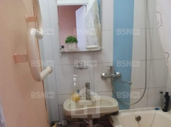 Продажа трехкомнатной квартиры - Королёва проспект, д.42, корп.1 