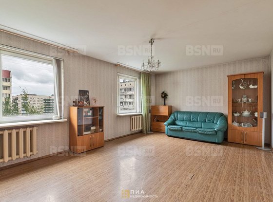 Продажа трехкомнатной квартиры - Просвещения проспект, д.50 