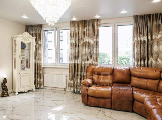 Продажа трехкомнатной квартиры - Парфёновская улица, д.17, стр1 