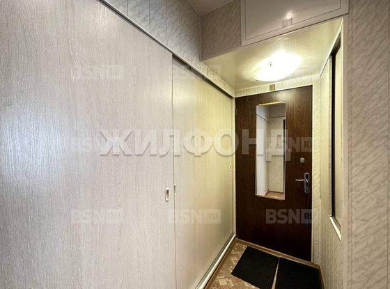 Продажа трехкомнатной квартиры - Мичуринская улица, д.12 