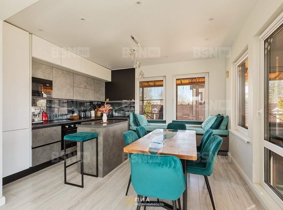 Продажа дома - Ленинградская область, Малиновая улица, д.7