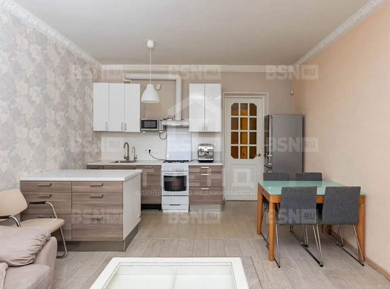 Продажа трехкомнатной квартиры - поселок Песочный, Ленинградская улица, д.44 